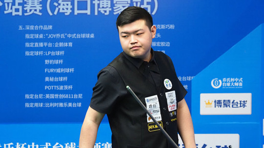 与其说是比